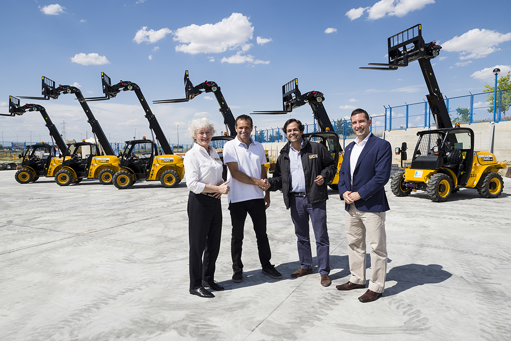 JCB_Rentaire-039