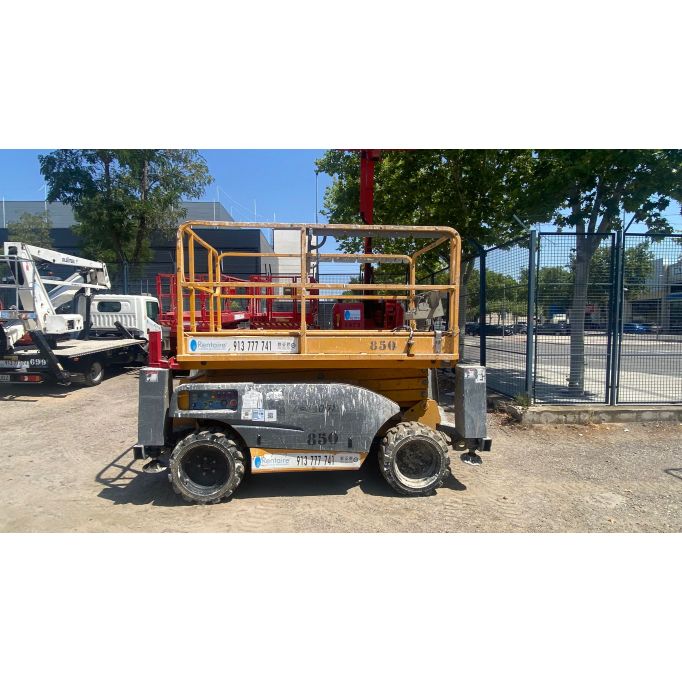 Plataforma tijera diésel altura trabajo 10 m