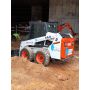 Minicargadora BOBCAT / JCB